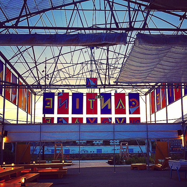 L'enseigne de la Cantine du Voyage à Nantes